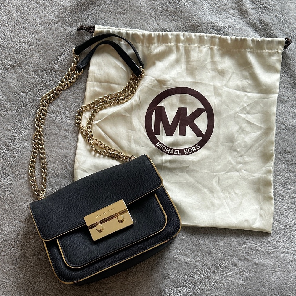 Michael Kors Black Leather Shoulder Bag